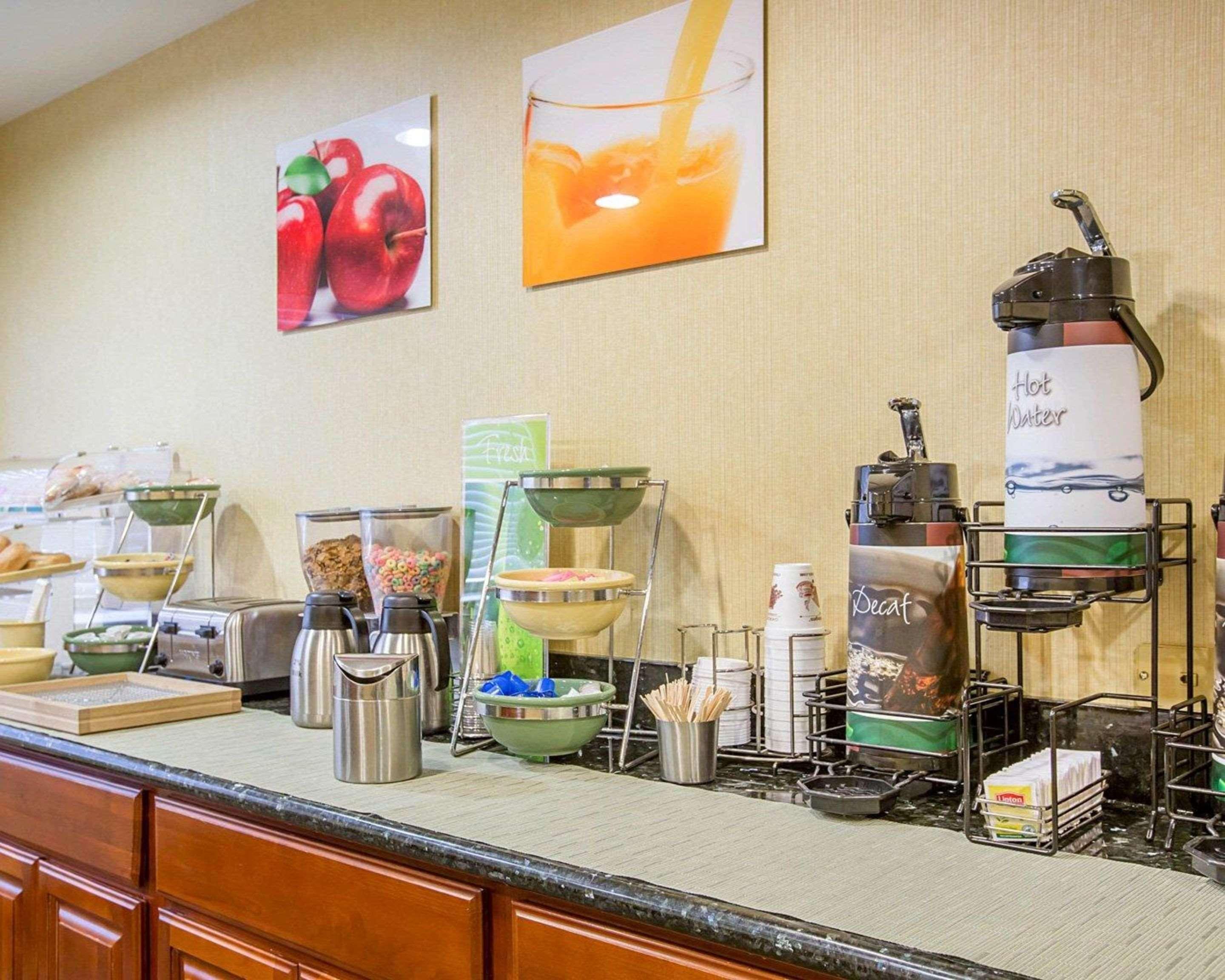 Quality Inn & Suites Weed Extérieur photo
