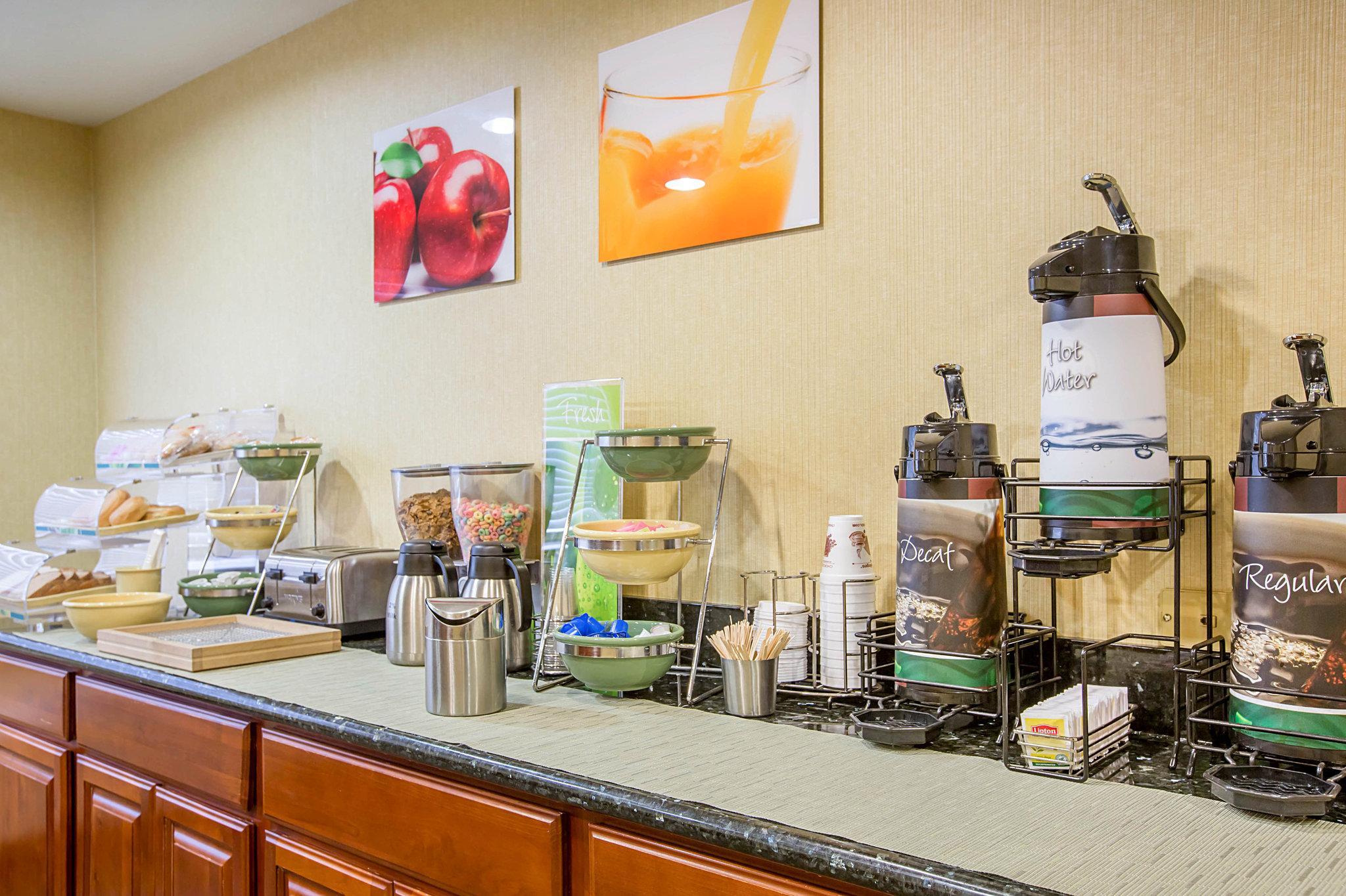 Quality Inn & Suites Weed Extérieur photo