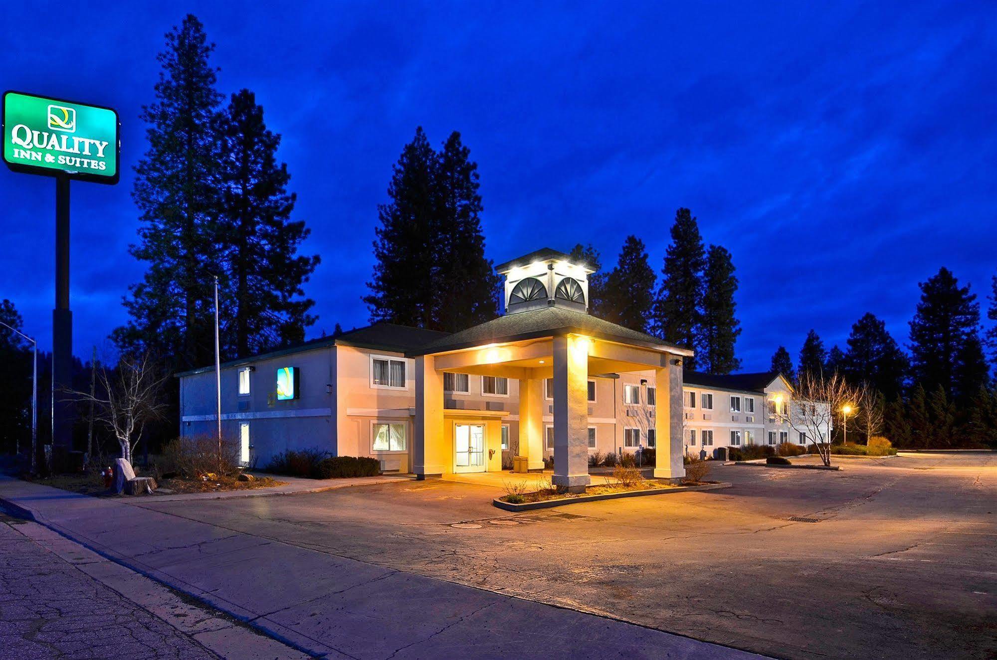 Quality Inn & Suites Weed Extérieur photo